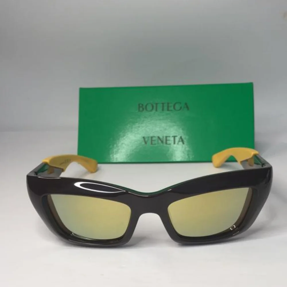 💯 - Authentic New Bottega Veneta sunglasses for Unisex